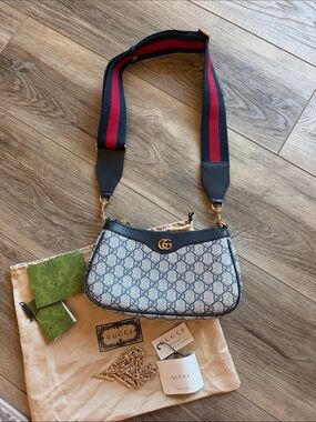 GG Blue Supreme Shoulder Bag with Navy & Red Web Strap ophidia